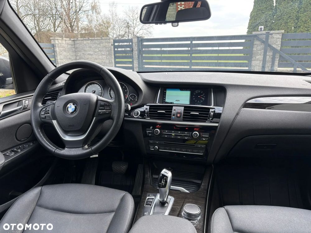 BMW X3 xDrive28i xLine - 8