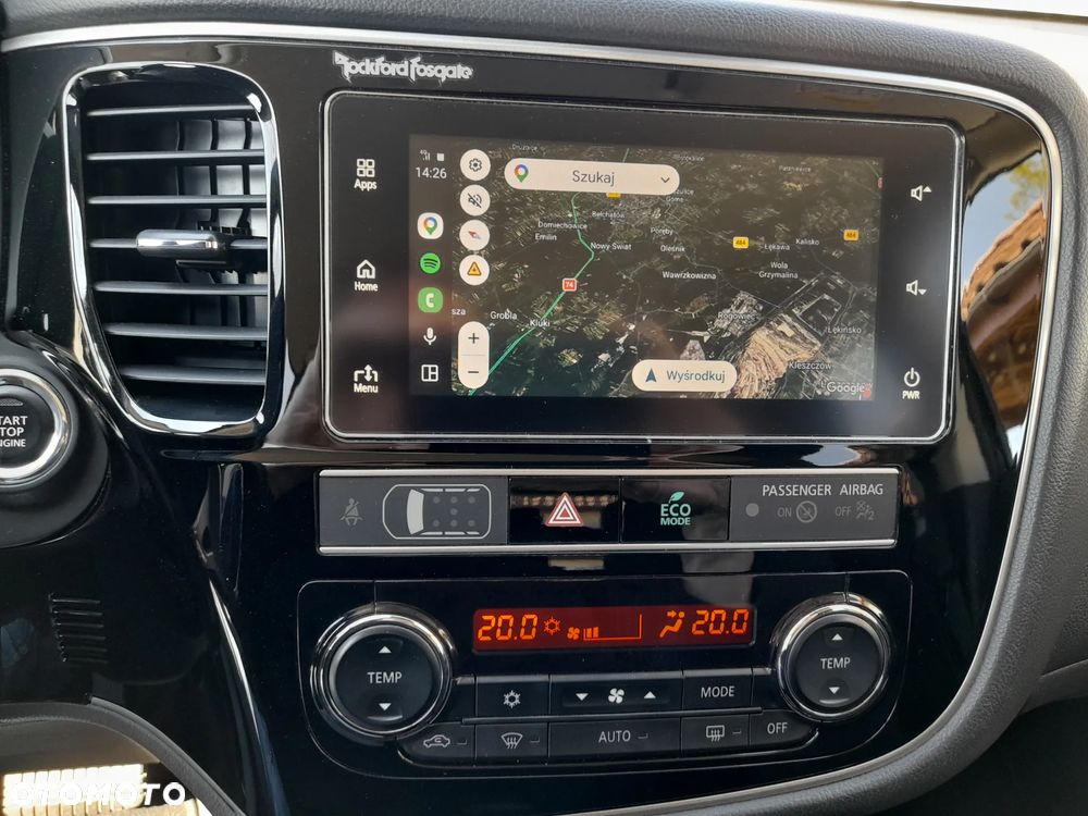 Mitsubishi Outlander 2.0 Instyle + 4WD CVT - 15