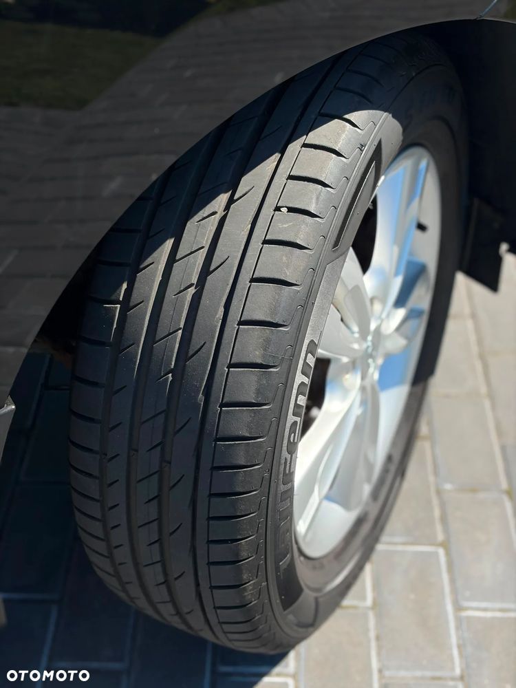 Hyundai ix35 2.0 2WD Automatik Style - 12