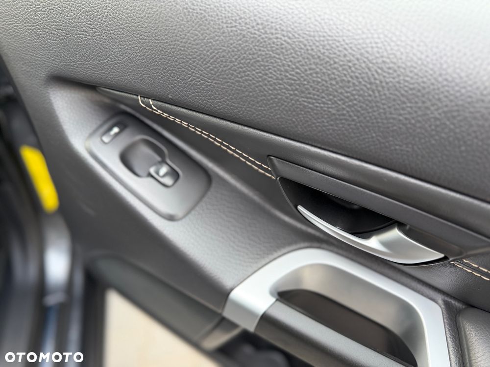 Volvo XC 90 3.2 AWD Summum - 30