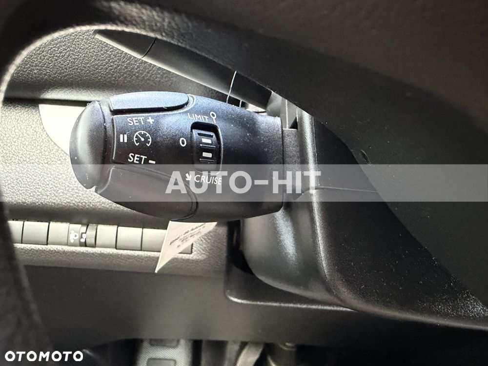 Opel Vivaro - 26