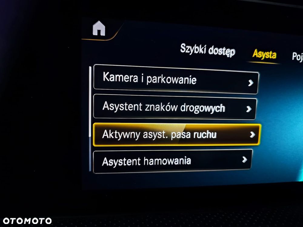 Mercedes-Benz Klasa A 250 7G-DCT AMG Line - 34