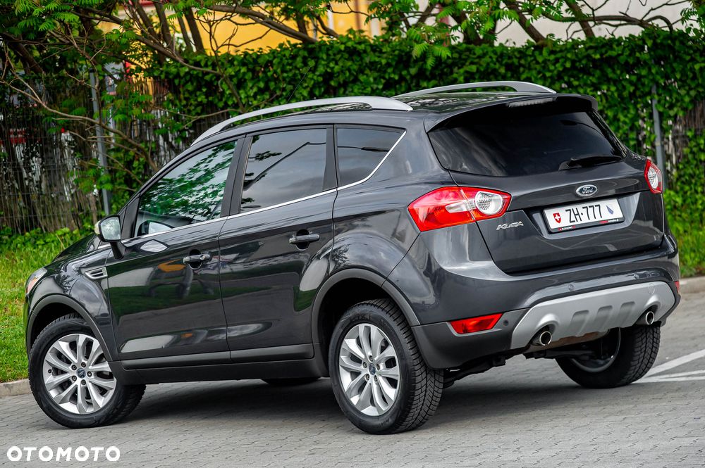 Ford Kuga 2.5 4x4 Titanium - 14
