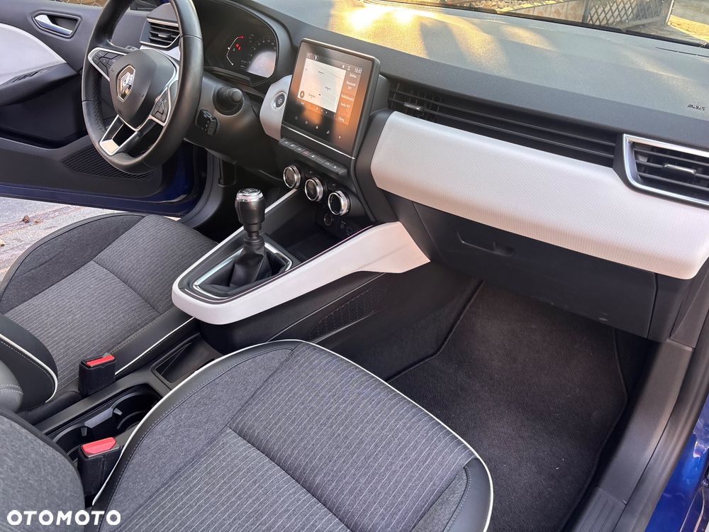 Renault Clio 1.0 TCe Techno - 22