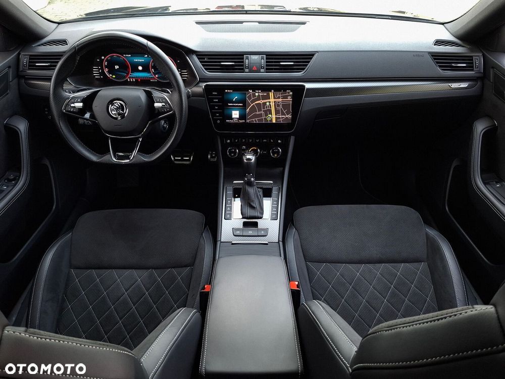 Skoda Superb 2.0 TDI SCR 4x4 Sportline DSG - 12