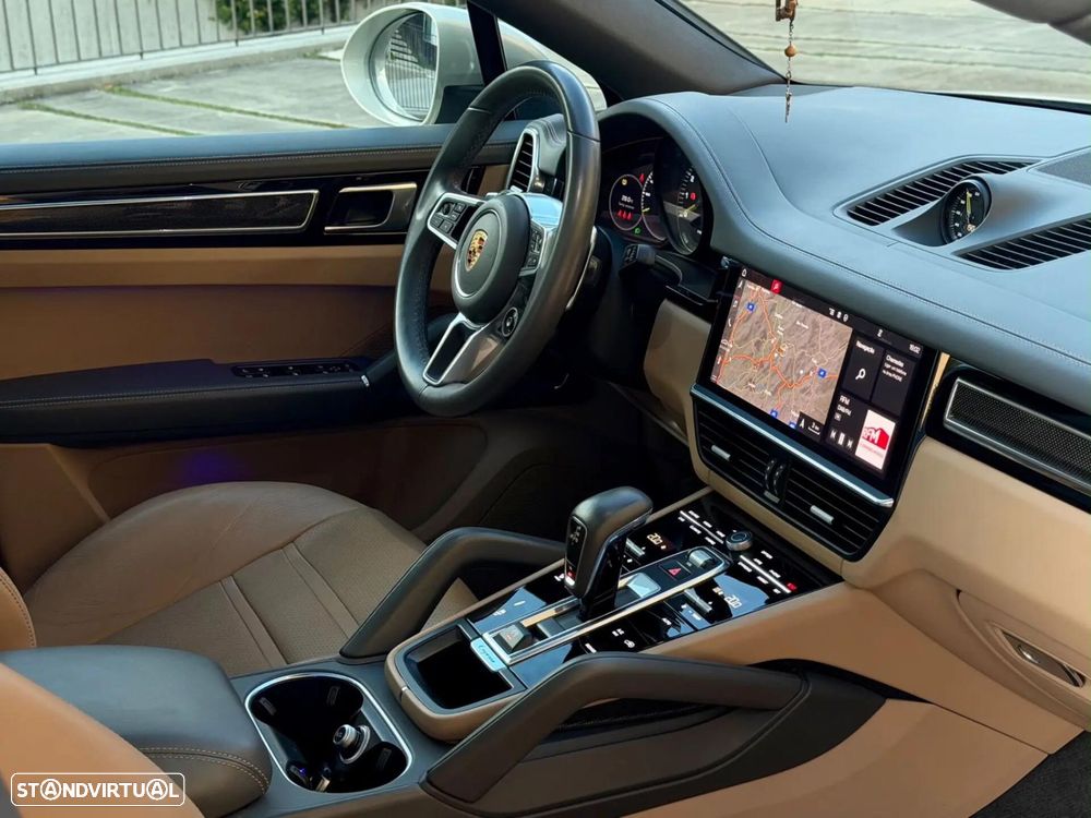 Porsche Cayenne Coupé - 16