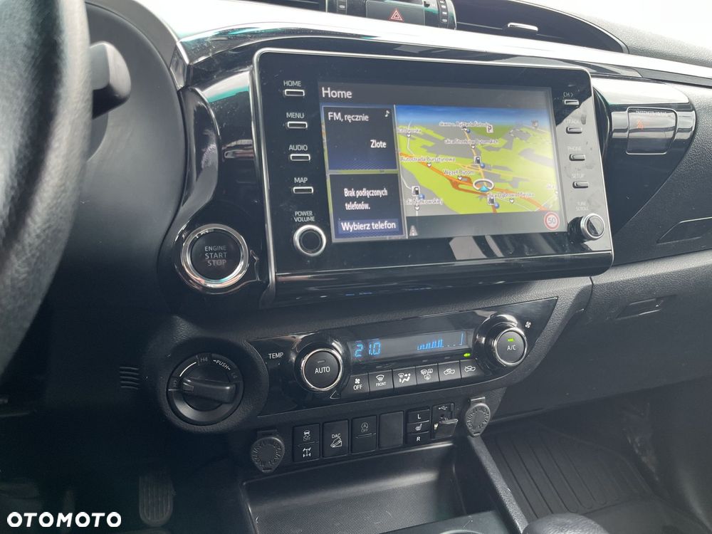 Toyota Hilux 2.8 D-4D Double Cab SR5 4x4 - 9