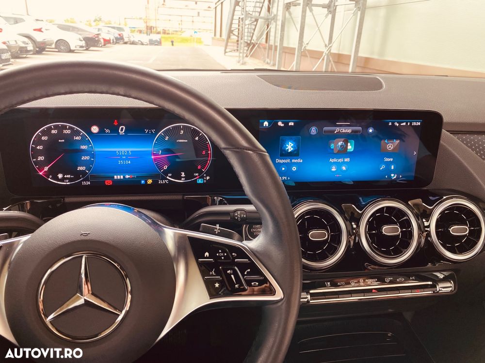 Mercedes-Benz GLA - 22