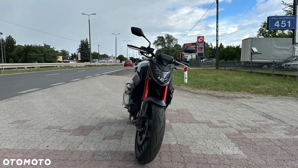 Honda CB - 8