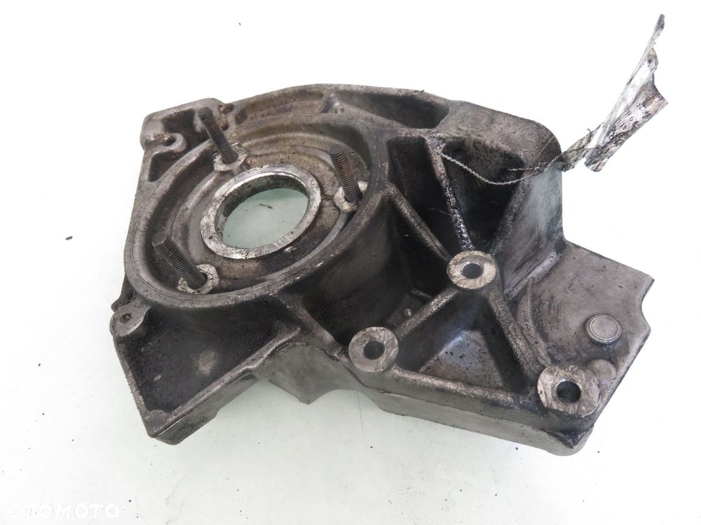 ŁAPA POMPY WTRYSKOWEJ RENAULT KANGOO I 1.9D 8200065829 - 4