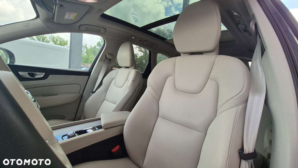 Volvo XC 60 - 5