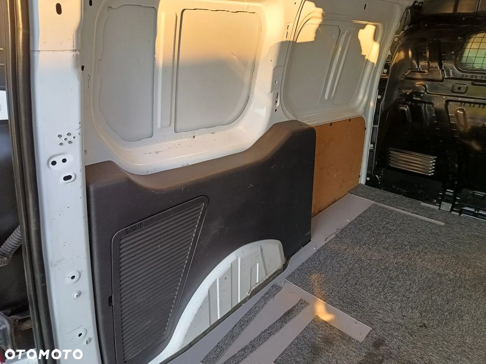 Ford Transit Connect LONG 1.6 diesel 95kM, manual 2014 rok NISKIE SPALANIE, BEZ WKŁADU FINANSOWEGO, GOTOWY DO PRACY!!! - 23