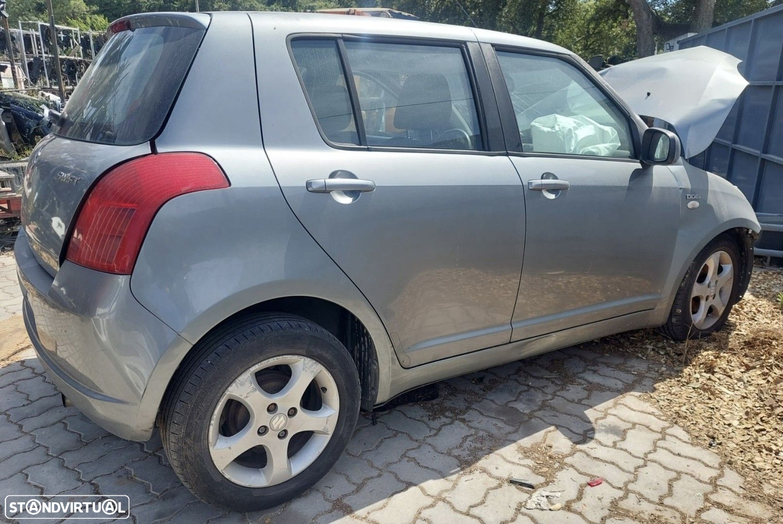 Suzuki Swift 1.3 DDIS de 2007 disponível para peças - 4