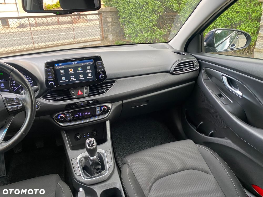 Hyundai i30 1.0 T-GDI Intro Edition - 13