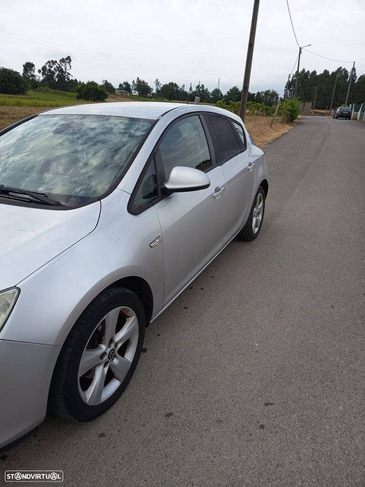 Opel Astra 1.3 CDTI Enjoy - 2
