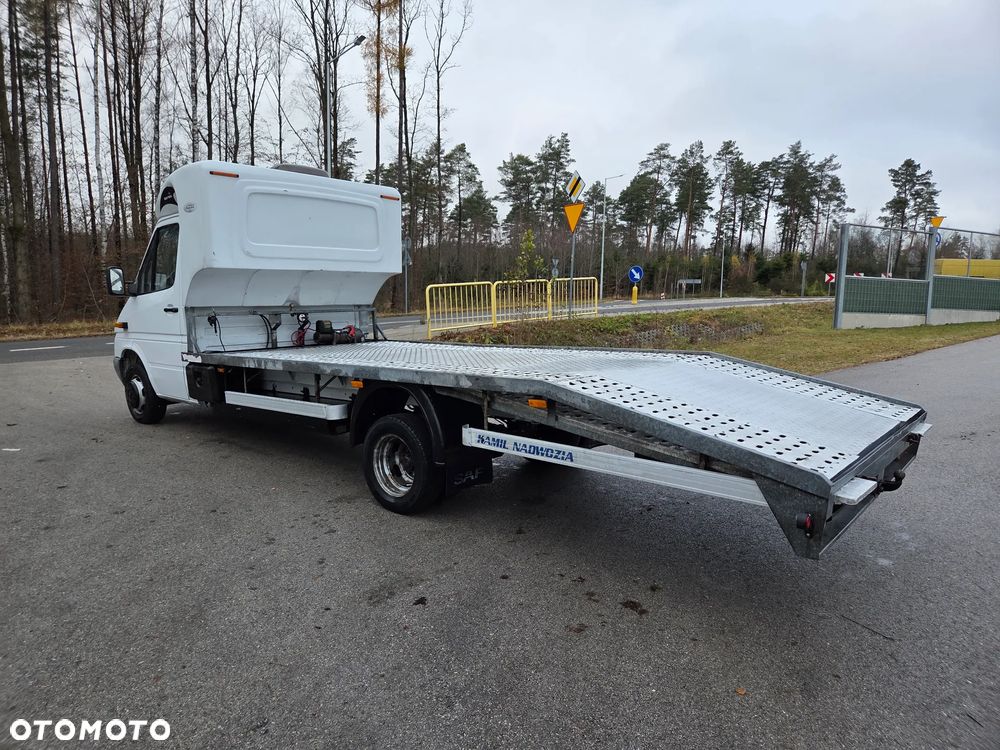 Mercedes-Benz Sprinter 416 - 7