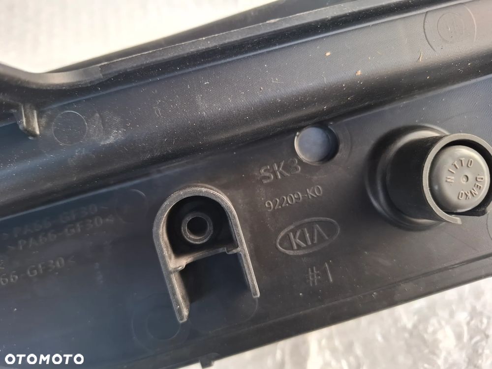 KIA E-SOUL SOUL EV III 20R LAMPA LED PRZÓD PRZEDNIA DRL ŚRODKOWA 92209-K0 - 13