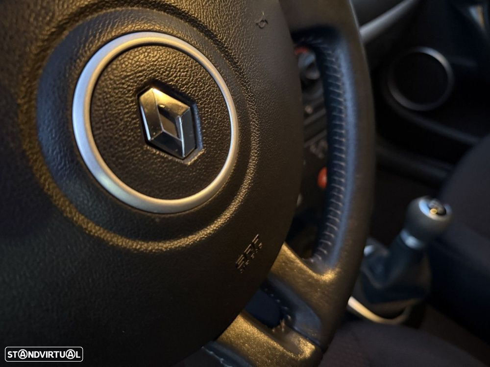 Renault Clio Break 1.2 16V Dynamique - 22