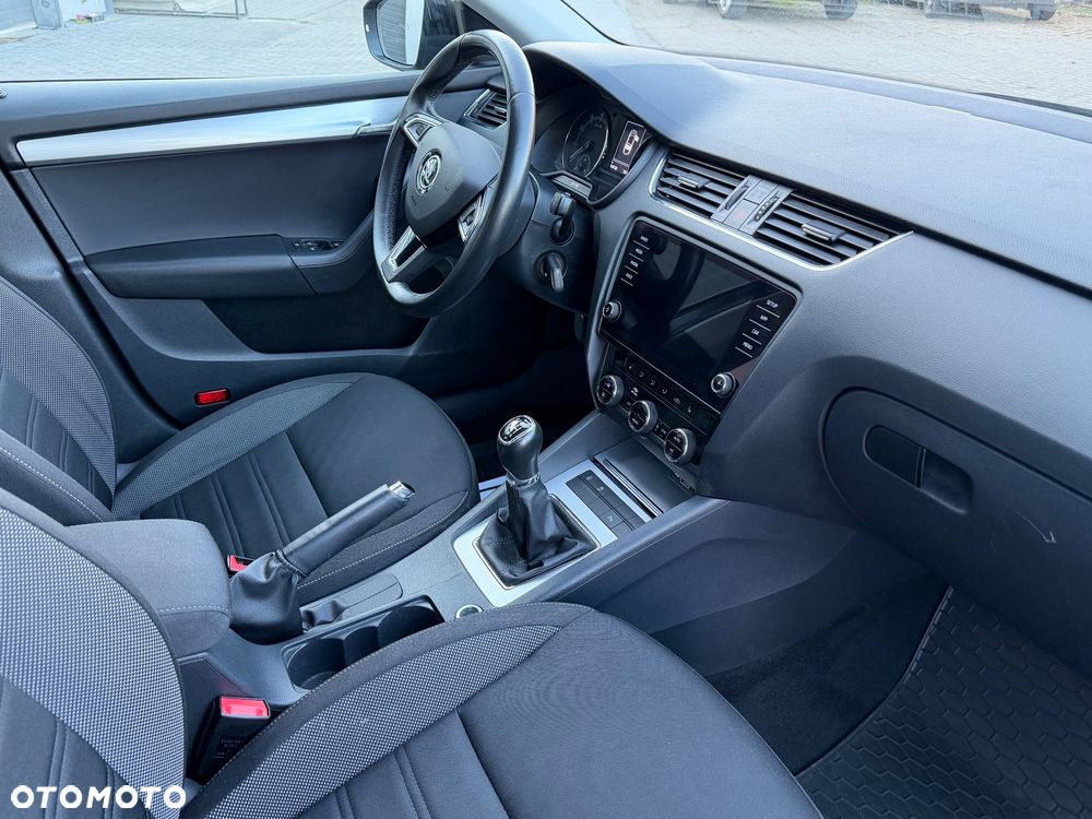 Skoda Octavia 1.5 TSI GPF ACT Style - 8