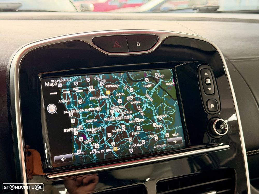 Renault Clio 1.2 TCe Initiale Paris EDC - 27