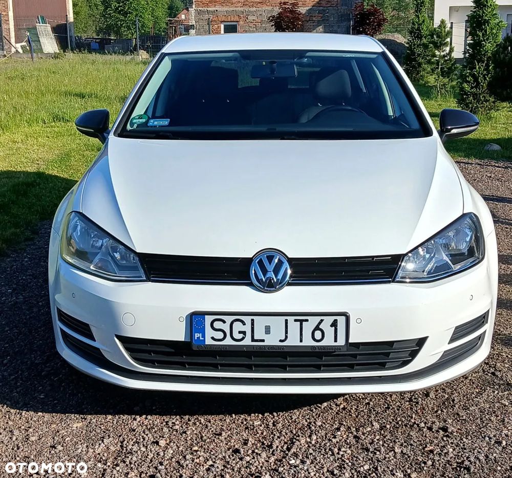 Volkswagen Golf 1.2 TSI Trendline DSG - 4