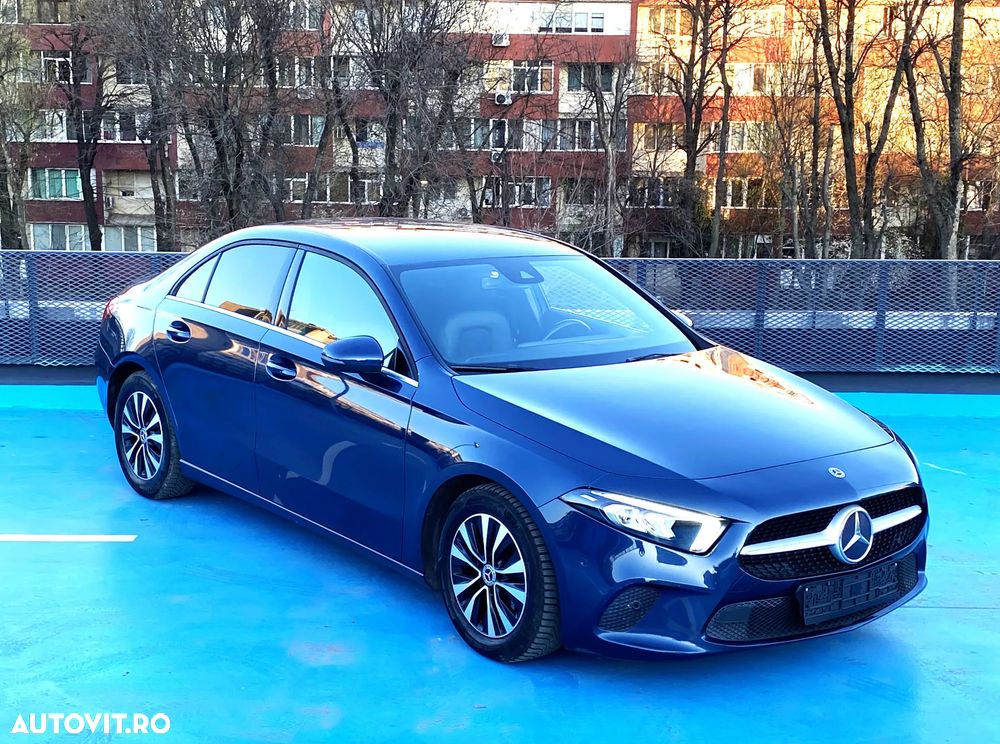 Mercedes-Benz A 180 d 8G-DCT Edition 2021 - 8