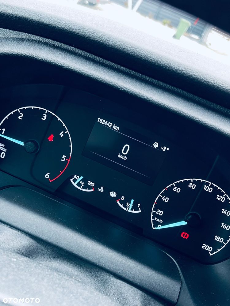 Ford Transit Custom - 26