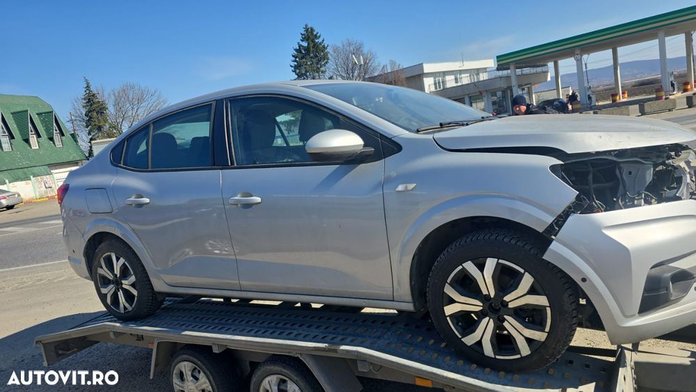 Dacia Logan TCe 90 MT6 Prestige+ - 6