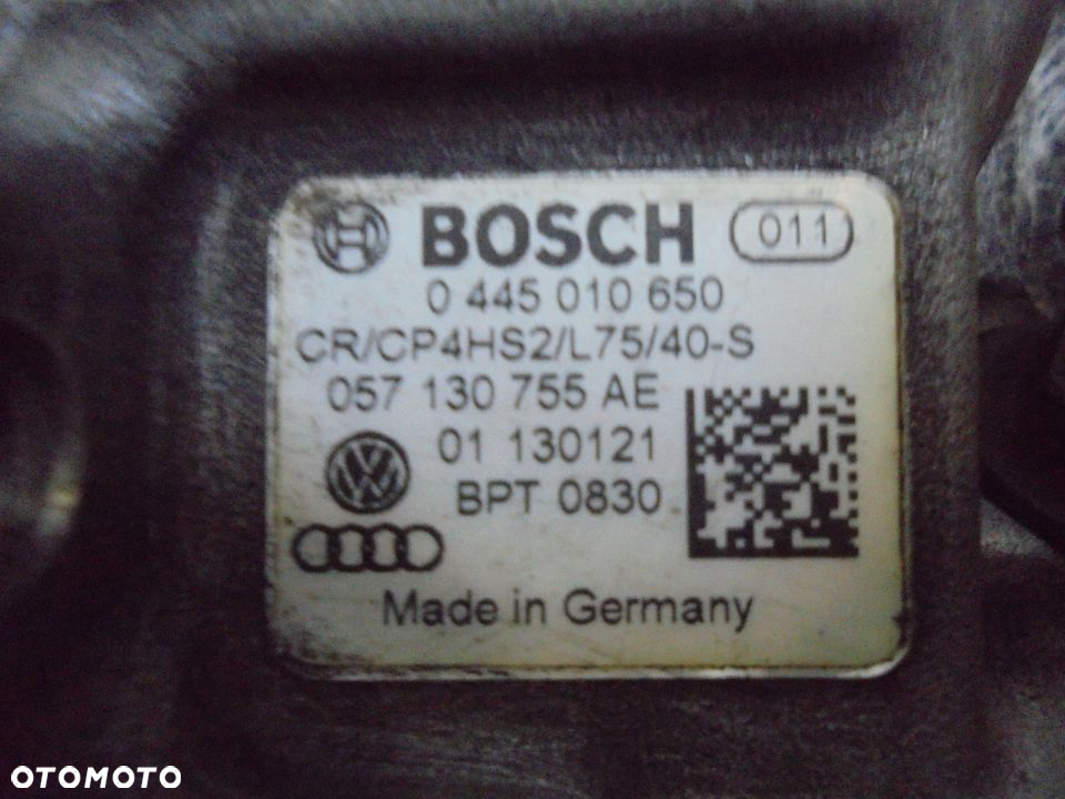 Pompa wtryskowa paliwa PORSCHE CAYENNE AUDI Q7 4.2TDI 057130755AE - 3