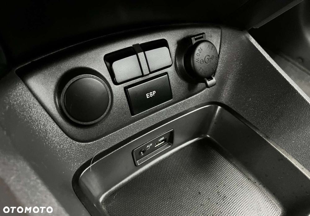 Kia Rio - 24