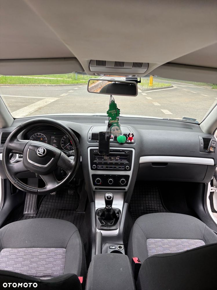 Skoda Octavia - 8