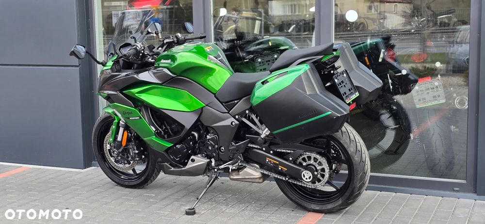 Kawasaki Ninja 1000 SX - 25