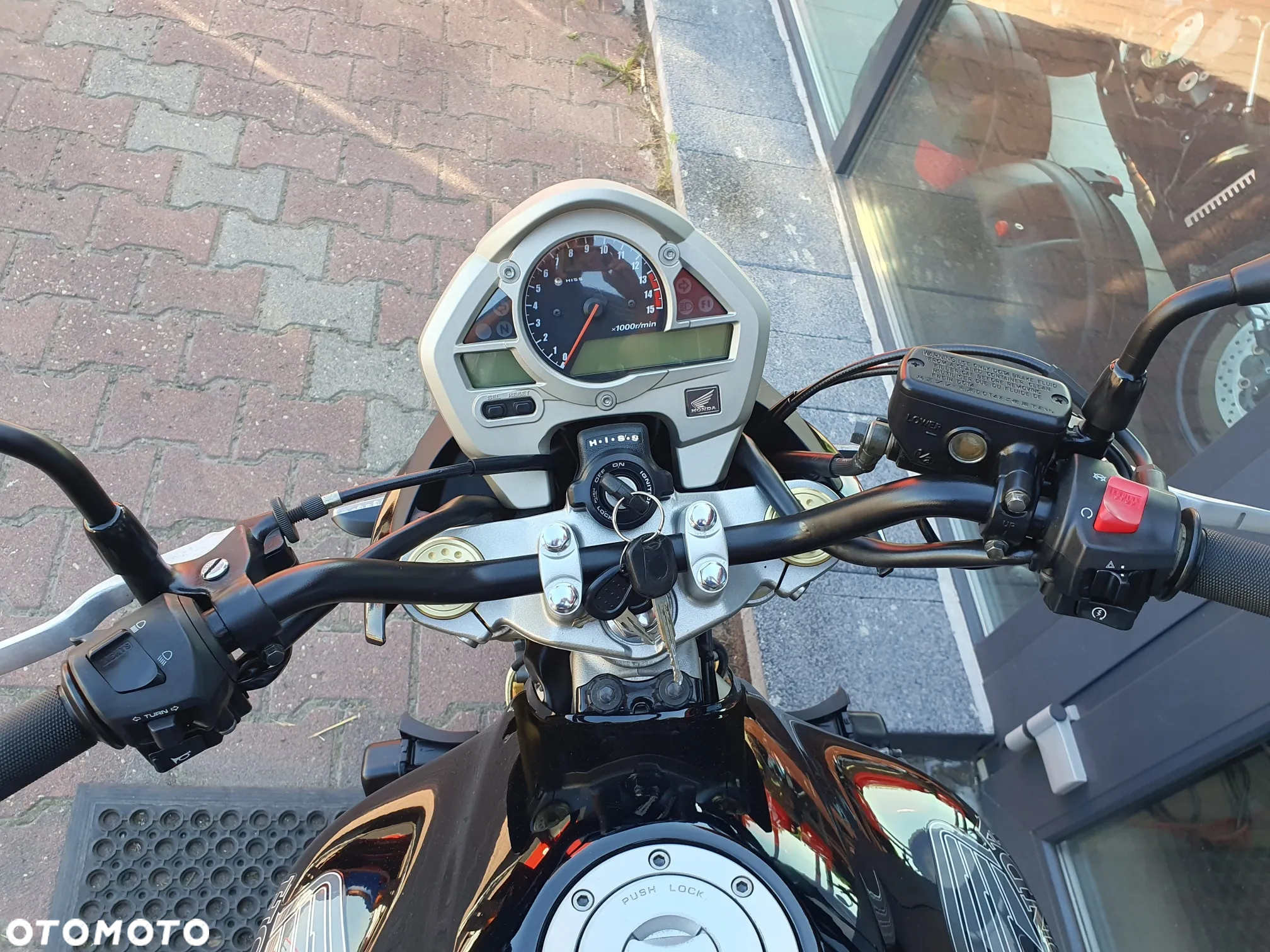 Honda Hornet - 4
