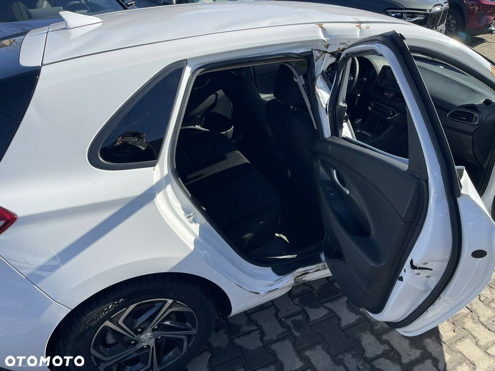 Hyundai i30 1.5 DPI Comfort - 6