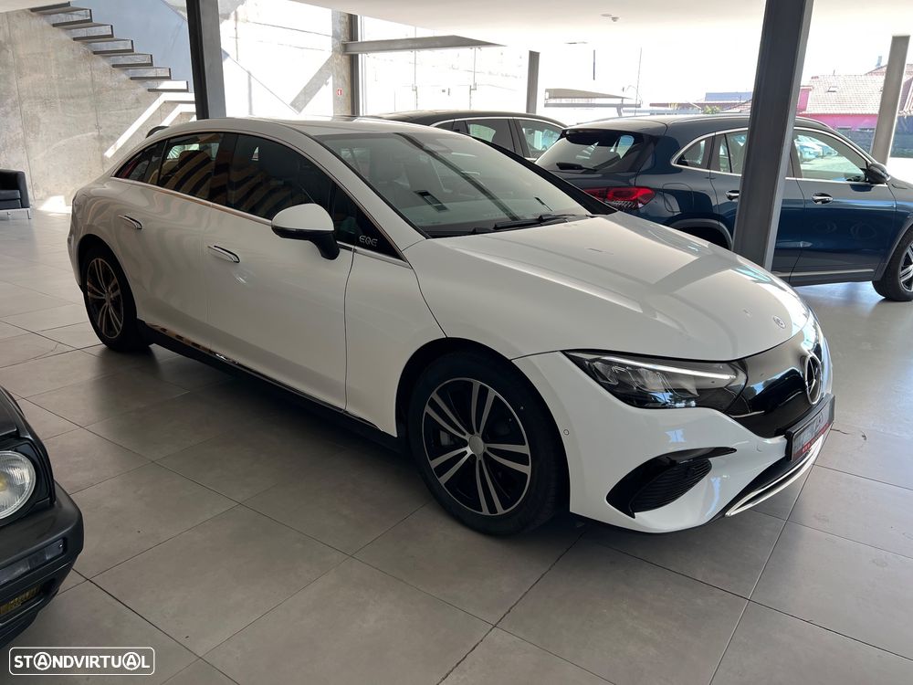 Mercedes-Benz EQE 300 Electric Art - 8