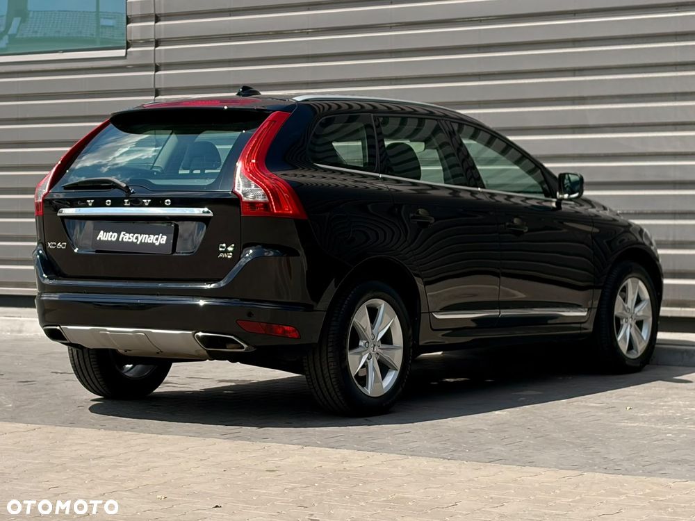 Volvo XC 60 D4 AWD Summum - 2
