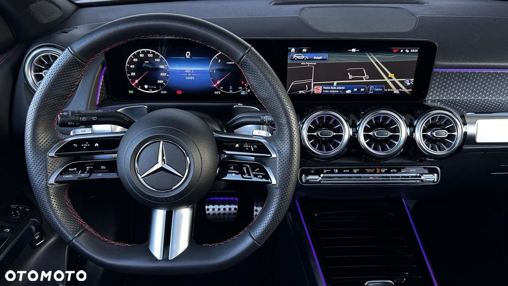 Mercedes-Benz GLB - 18