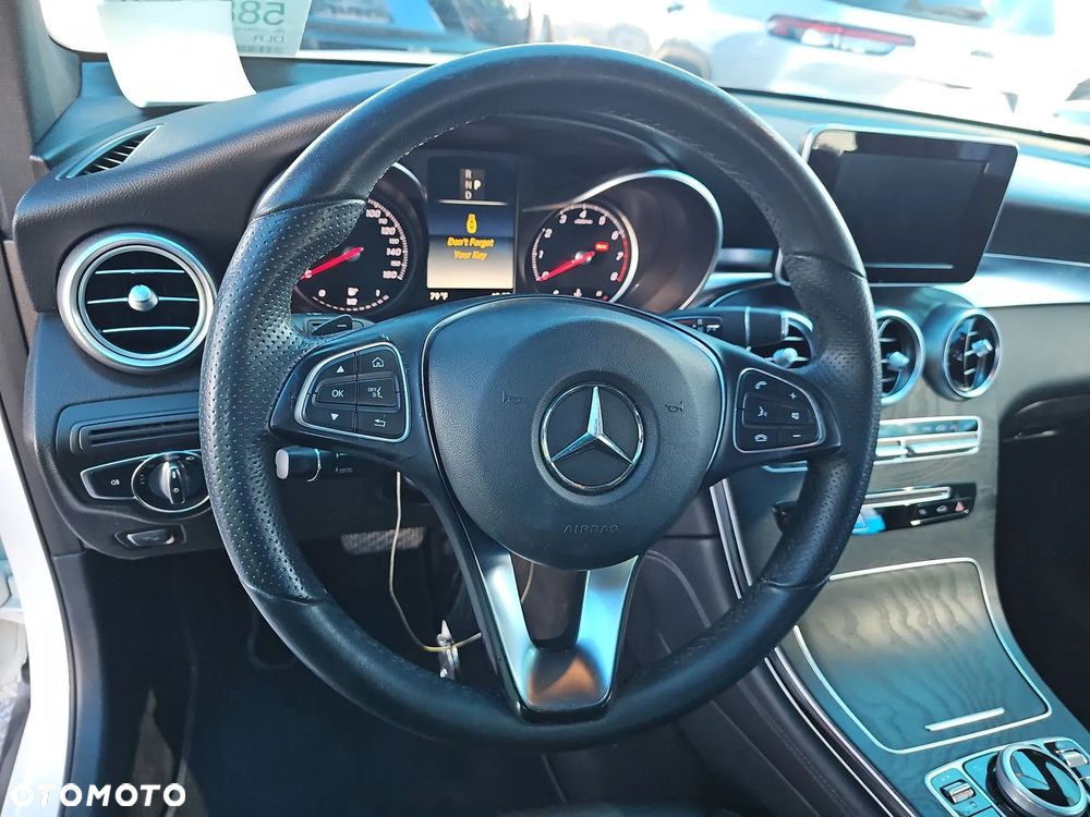 Mercedes-Benz GLC - 8