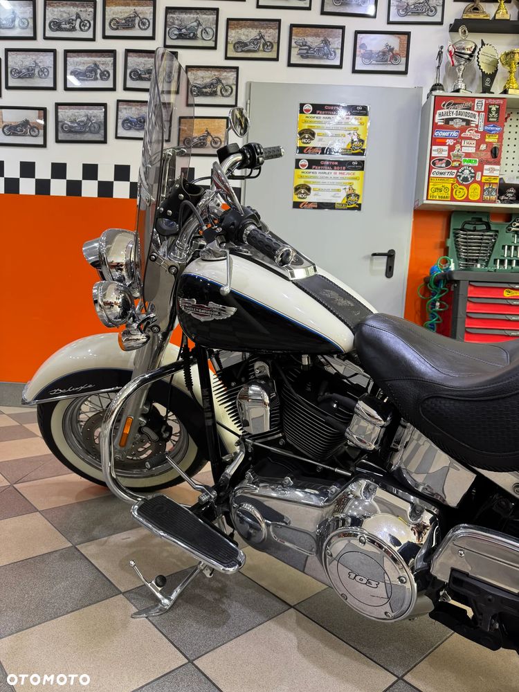 Harley-Davidson Softail Deluxe - 13