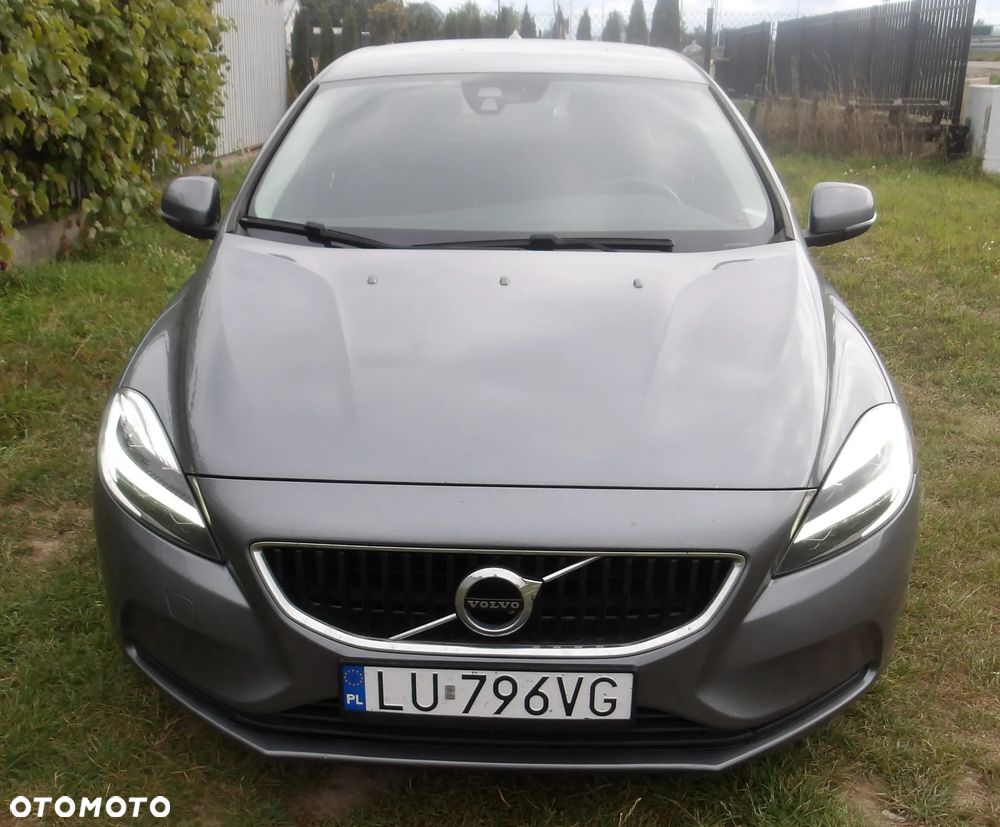 Volvo V40 D2 Geartronic Momentum - 1