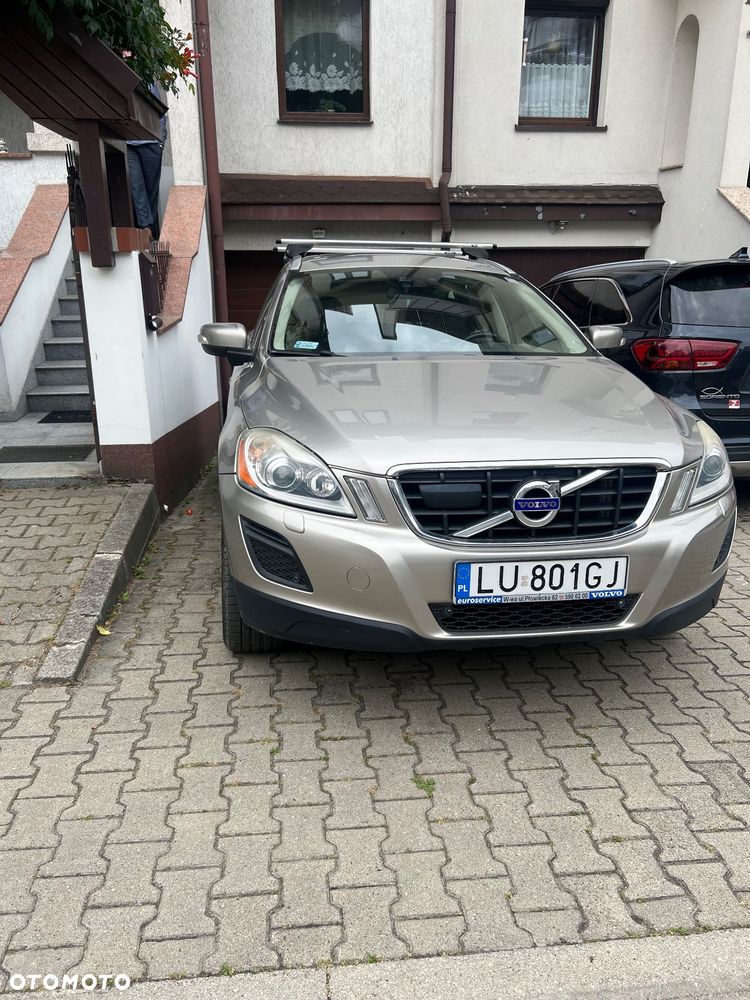 Volvo XC 60 3.2 AWD Momentum - 10
