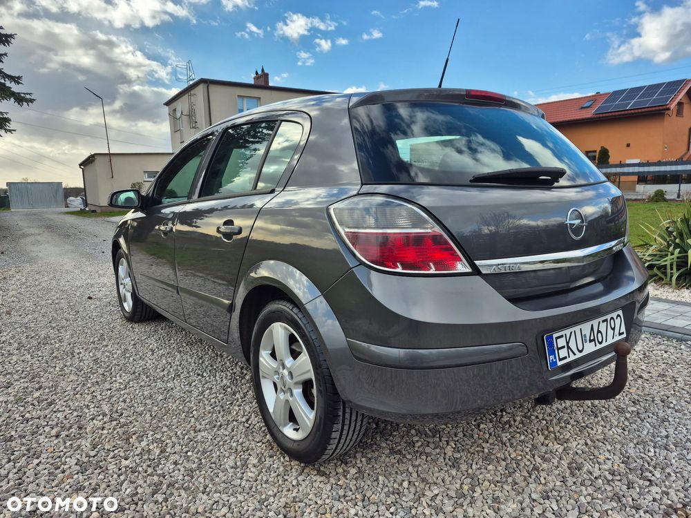 Opel Astra 1.4 Edition 111 Jahre - 12