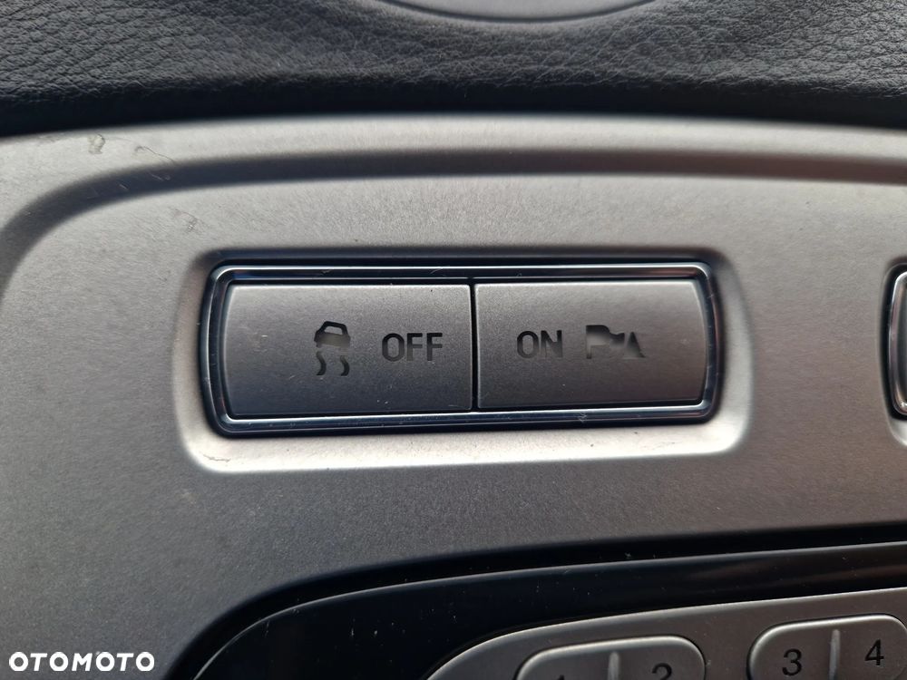 Ford Mondeo 2.0 TDCi Titanium - 31