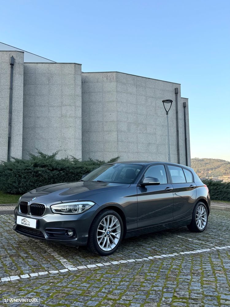 BMW 116 d Sport Line - 2