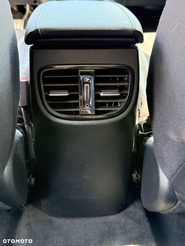 Kia Ceed 1.5 T-GDI Business Line - 17