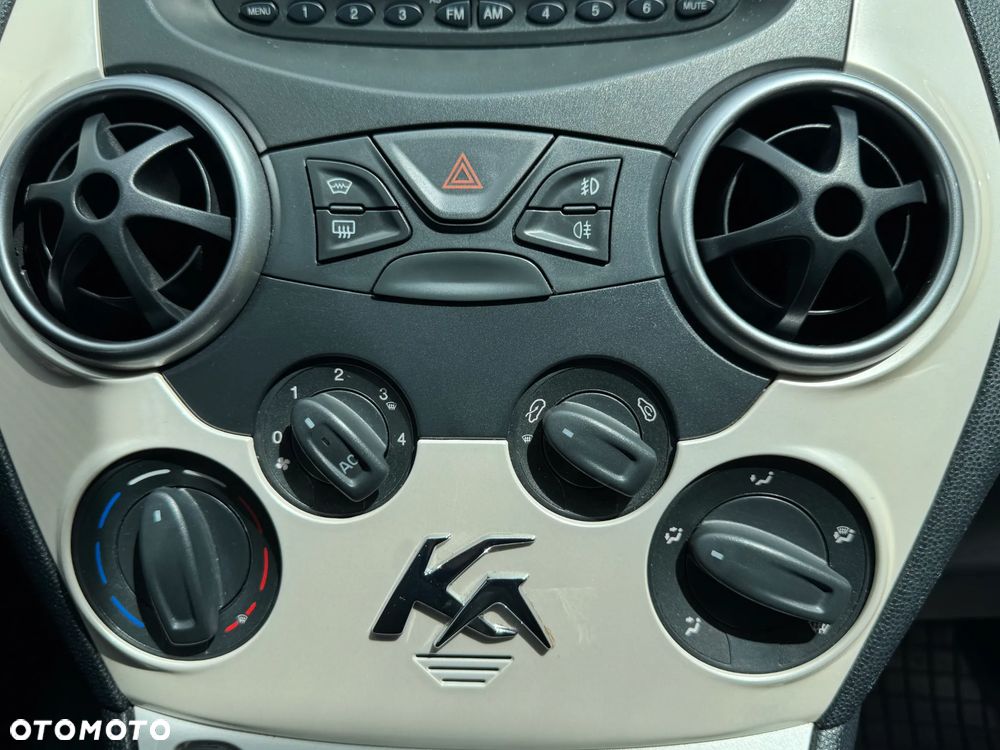 Ford KA 1.2 Start-Stopp-System Titanium - 29