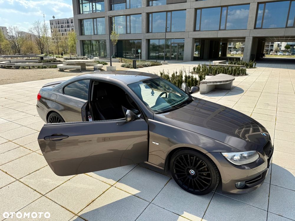 BMW Seria 3 320d - 2