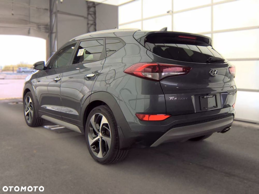 Hyundai Tucson - 7