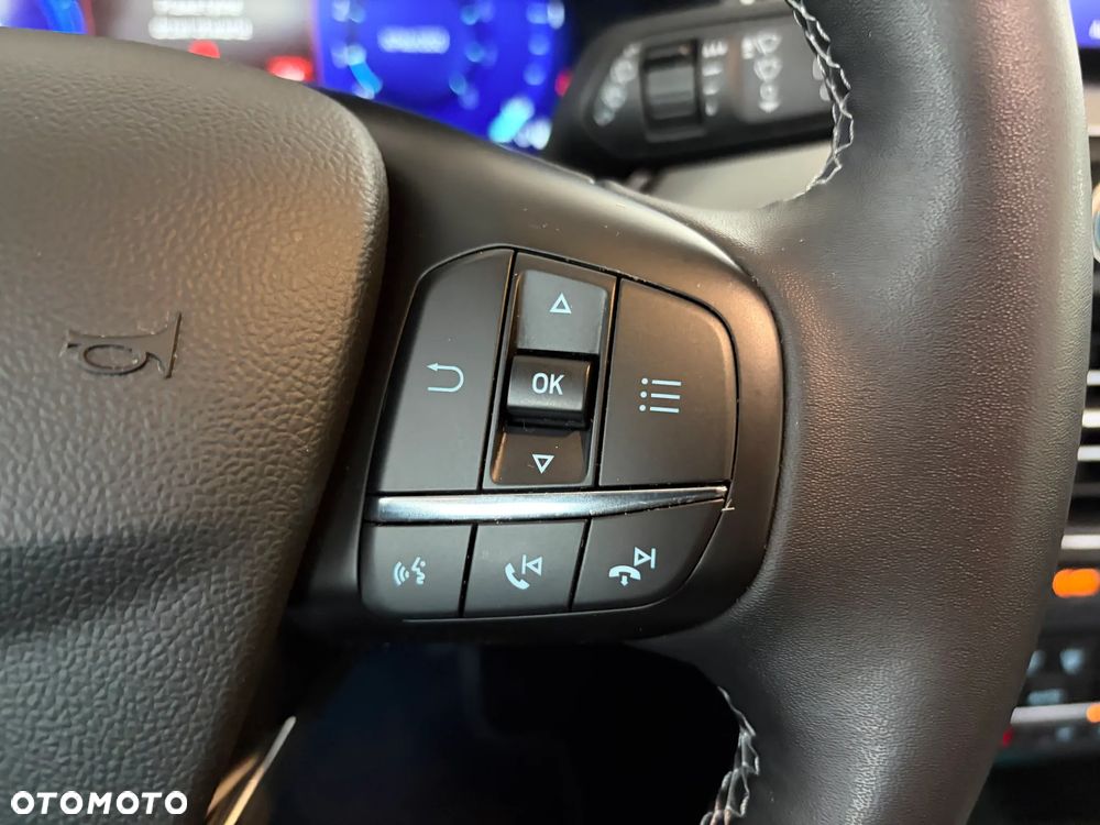 Ford Focus 1.0 EcoBoost Titanium X - 16