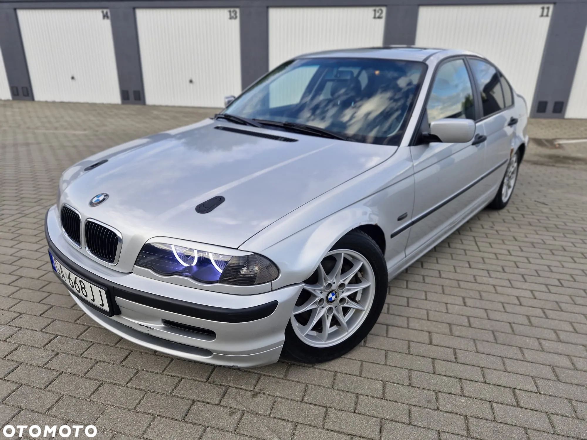BMW Seria 3 316i - 1